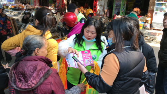 阜沙鎮(zhèn)禁毒信息〔2021〕第9期--“全民禁毒 人人有責”阜沙鎮(zhèn)禁毒宣傳進家庭(2021.1.13