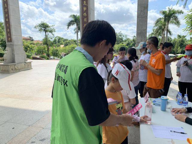 三鄉(xiāng)鎮(zhèn)開展“禁毒不停歇，人生不‘毒’行”宣傳活動(dòng)照片1.jpg