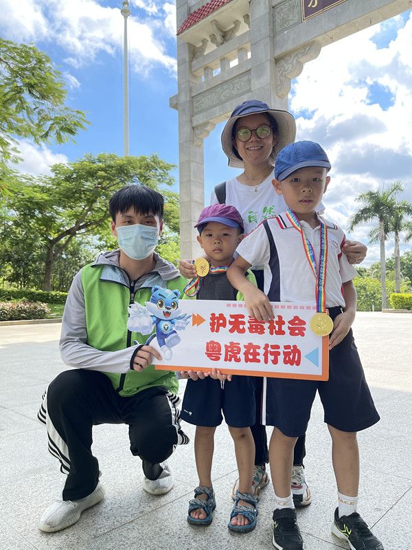 三鄉(xiāng)鎮(zhèn)開展“禁毒不停歇，人生不‘毒’行”宣傳活動(dòng)照片4.jpg